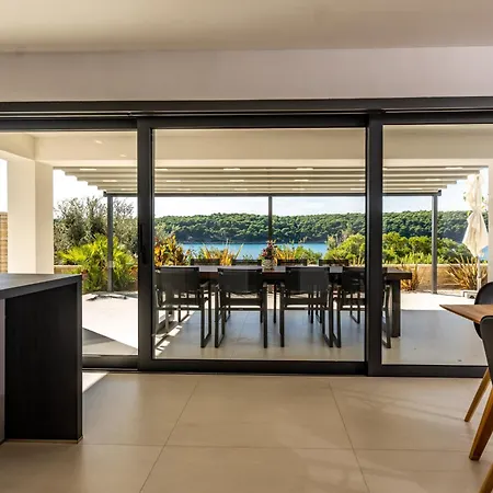 Veronica With Pool First Line At Sea