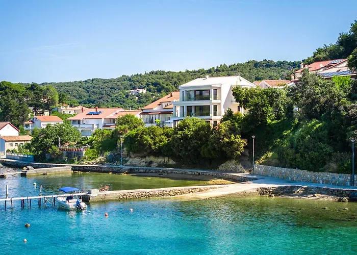 Apartment Veronica With Pool First Line At Sea *